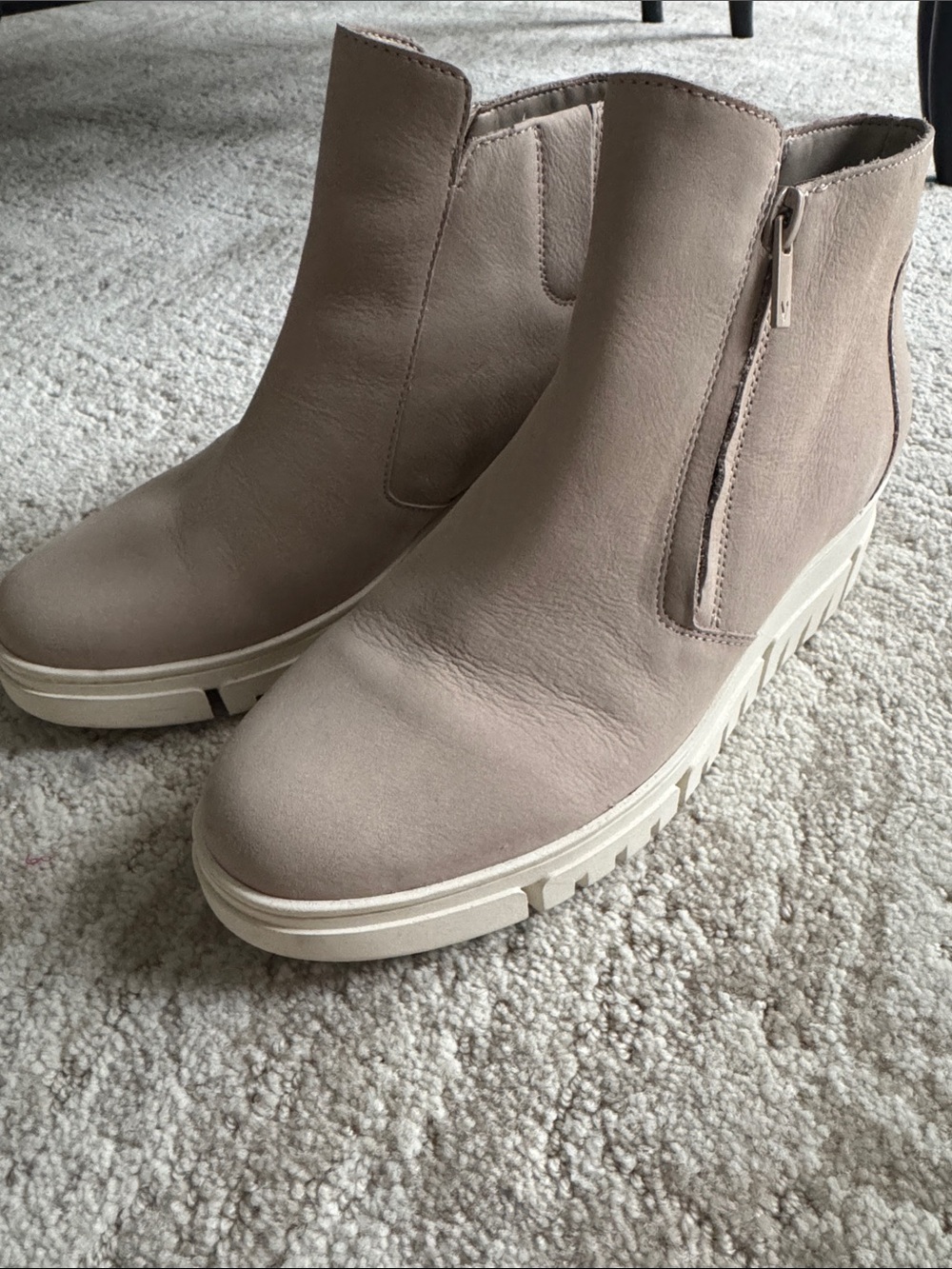 Vionic Taupe Platform Ankle Boots with Side Zip